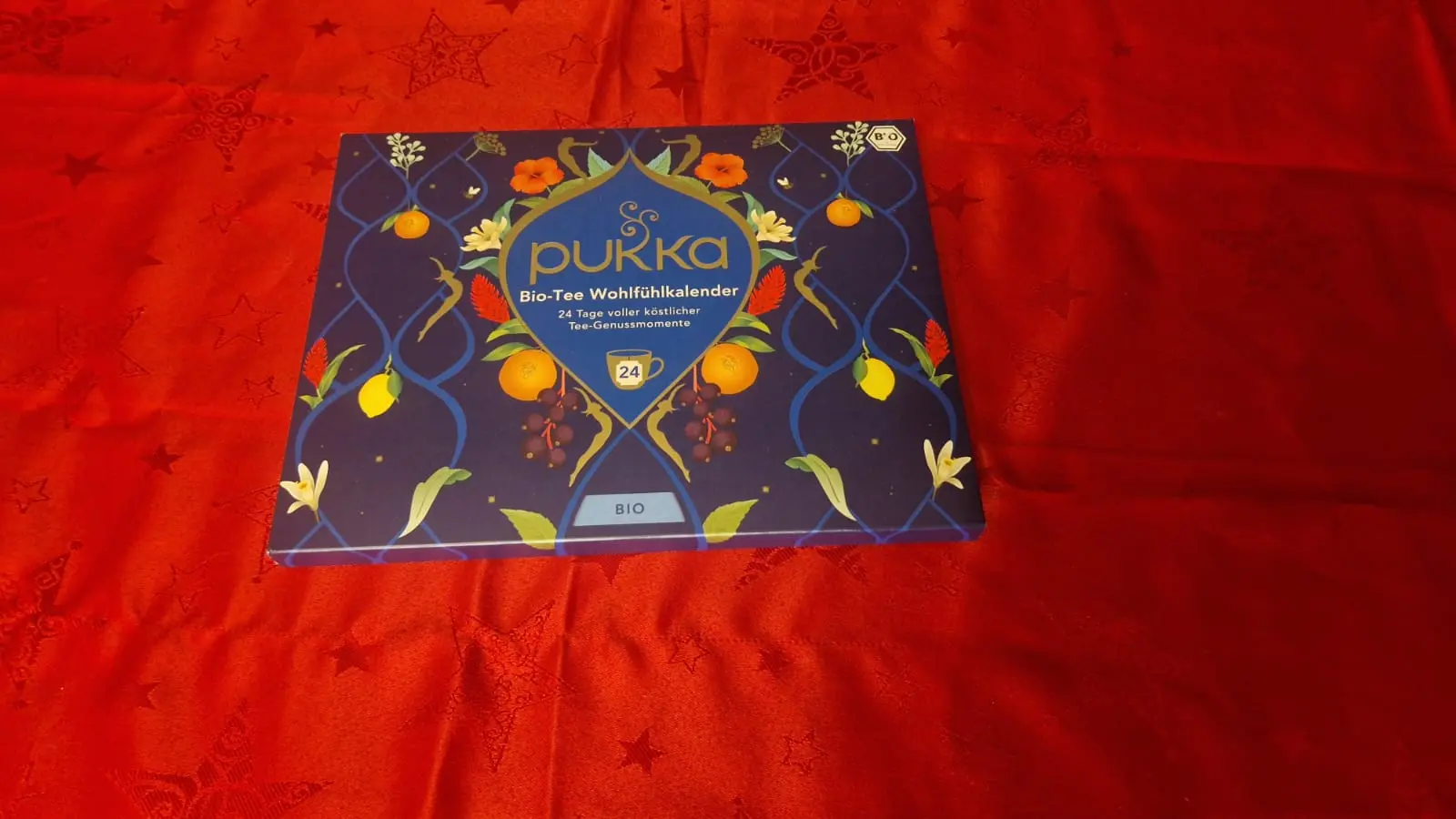 Geschlossener Pukka Bio-Tee Wohlfühlkalender 2026